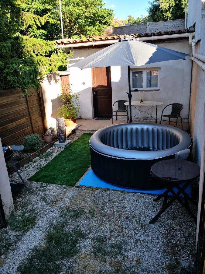 Le Studio Remcam Saint-Mitre-les-Remparts Kültér fotó